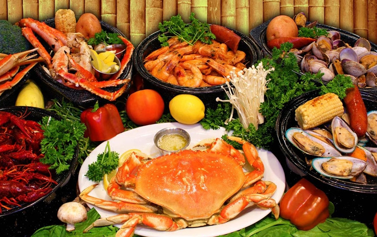 Nhà hàng Xóm Vắng 3 chuyên phục vụ hải sản Hạ Long