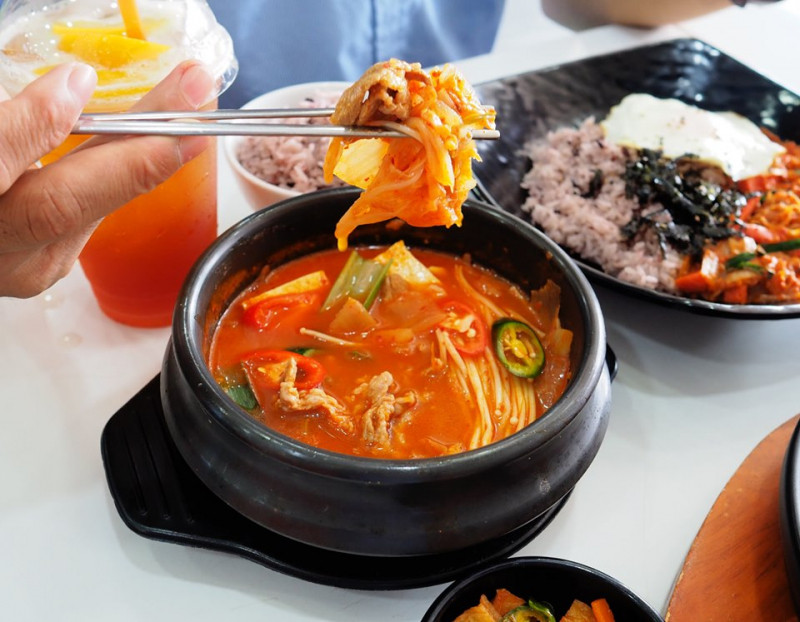 Hanuri - Quán ăn Hàn Quốc giá rẻ