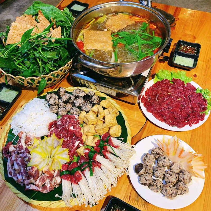 Những món ăn đặc sắc tại nhà hàng Lam Giang