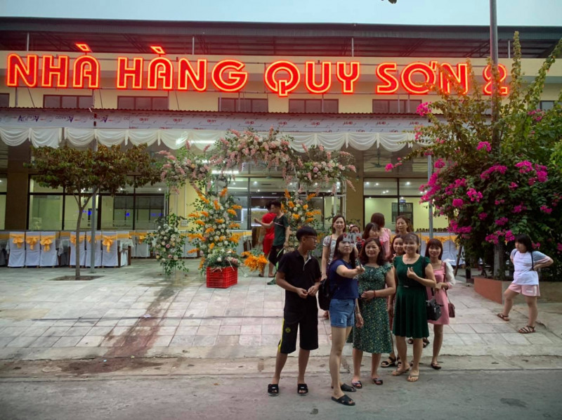 Nhà hàng Quy Sơn 2