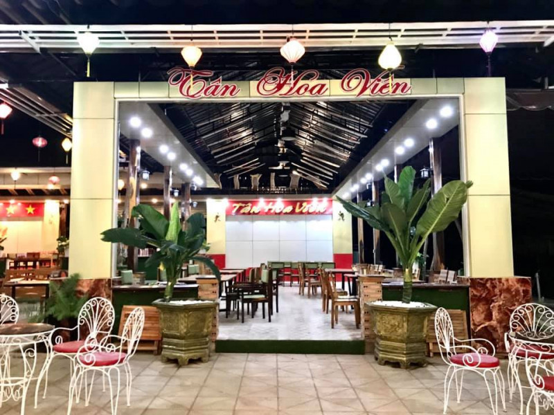 Nhà hàng Tân Hoa Viên