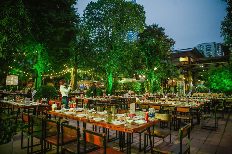Nhà hàng Vườn Bia Hà Nội