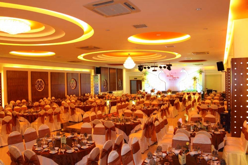 Nhà hàng tiệc cưới Âu Lạc Thịnh - Nhà hàng tiệc cưới nổi tiếng nhất Nha Trang