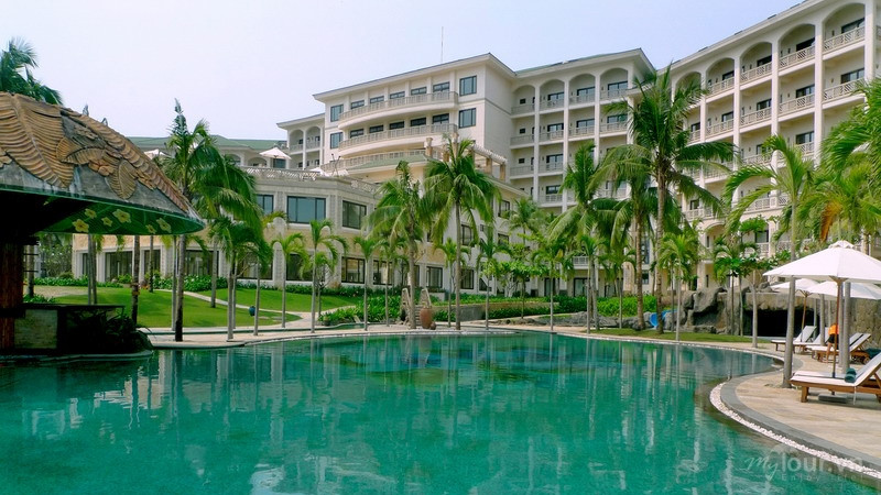 Là một trong những khu nghỉ dưỡng cao cấp bậc nhất tại Đà nẵng, Olalani còn cung cấp dịch vụ tiệc cưới tiện nghi hiện đại và sang trọng.