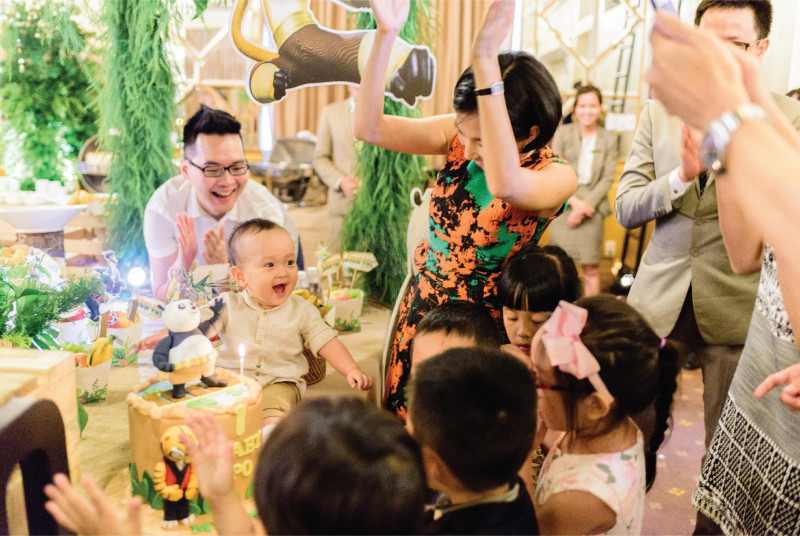 TÒA NHÀ SỰ KIỆN GALA ROYALE