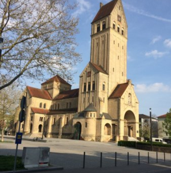 Nhà thờ Herz-Jesu-Kirche