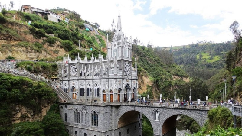 Nhà thờ Las Lajas Sanctuary