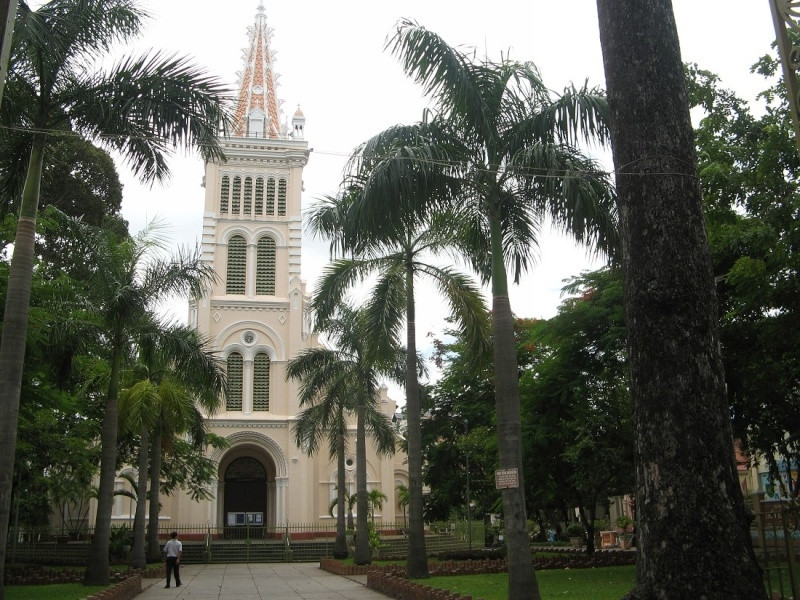 Nhà thờ Chợ Quán được xem là một Thánh đường Công giáo cổ nhất tại Sài Gòn