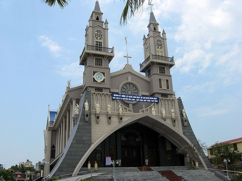 Địa chỉ: 5, Trần Hưng Đạo, P. Lê Hồng Phong, Tp. Thái Bình, Tỉnh Thái Bình