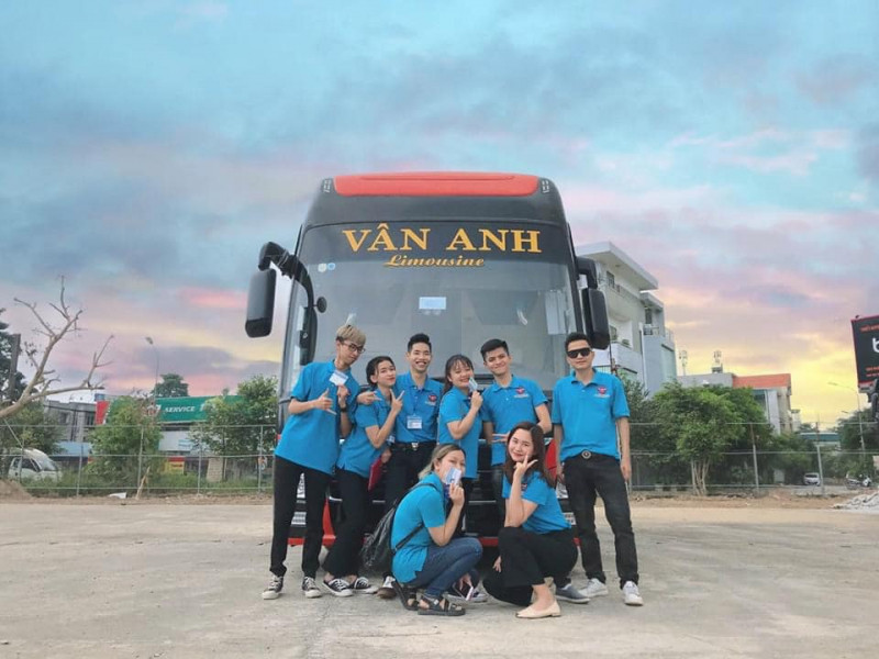 Vân Anh Limousine