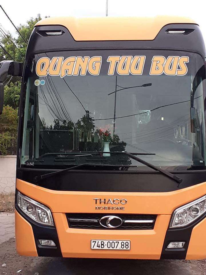 Nhà xe Quang Tửu