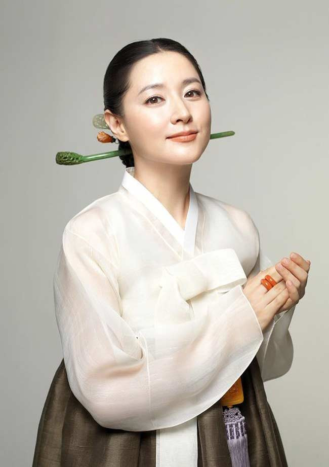 Lee Young Ae