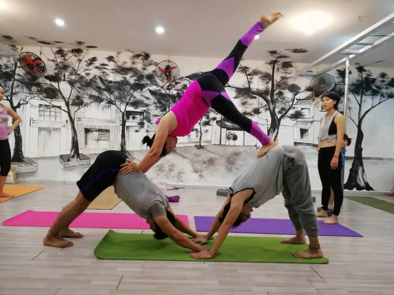Trung tâm Dáng Xinh Yoga & Fitness