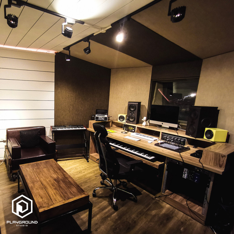 PLAYGROUND Studio - Hệ thống phòng thu hiện đại chuẩn quốc tế
