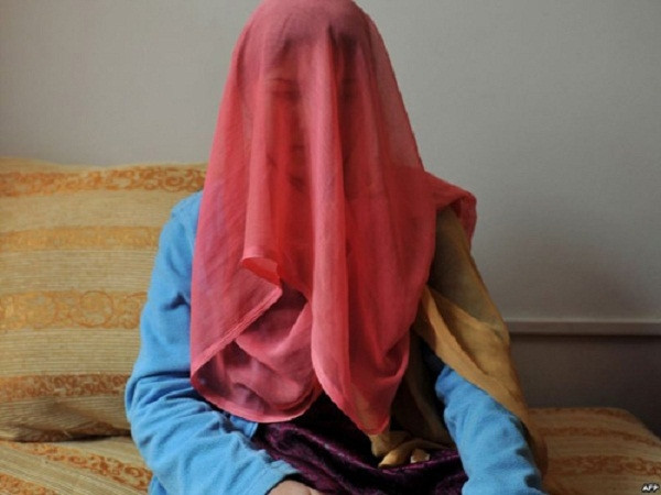 Tục cướp dâu vẫn được diễn ra ở một số nước như Romani và Kyrgyzstan