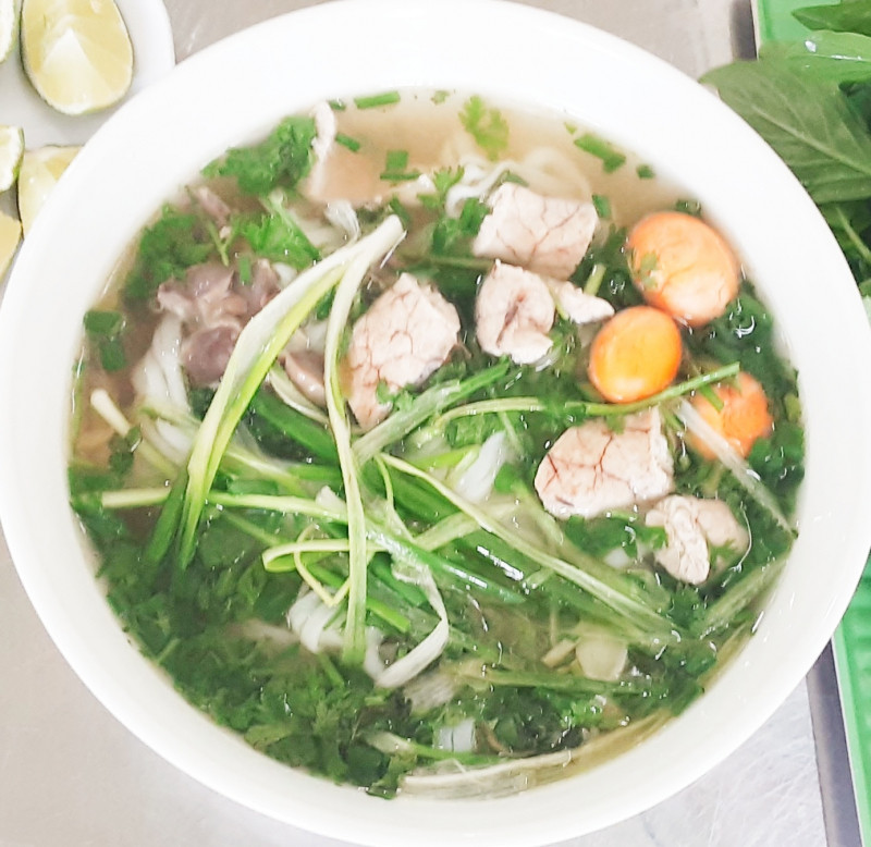 Phở Tiến