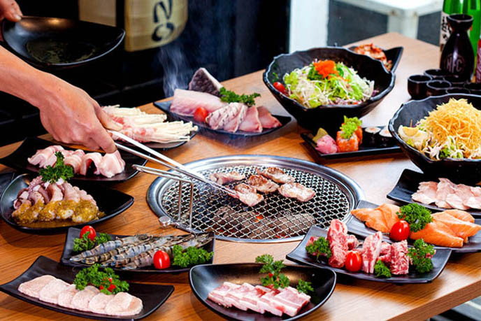 Buffet Lẩu Nướng Nhất Nhất - Triều Khúc