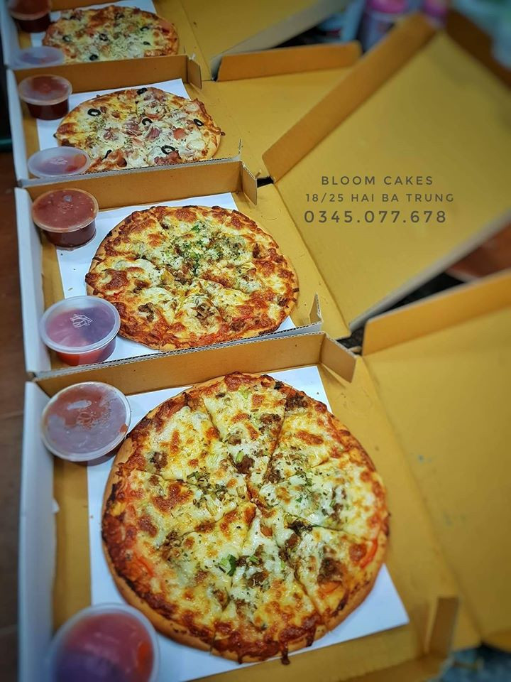 Pizza của Tiệm bánh Bloom Cakes Huế