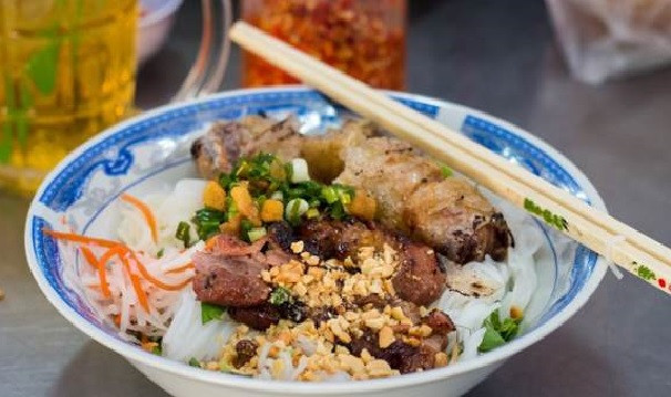 Bún Thịt Nướng & Mắm Nêm