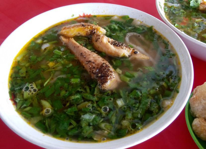 Út - Bánh Canh Cá Lóc