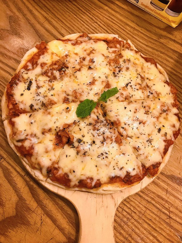 Pizza của La Maison Cafe & Restaurant