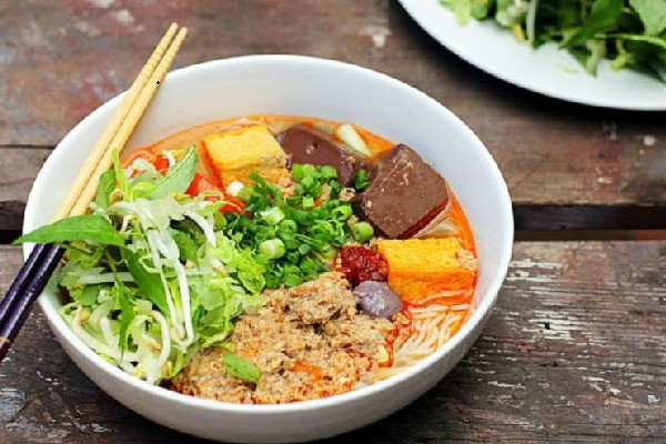 Bún riêu cua Quang Trung