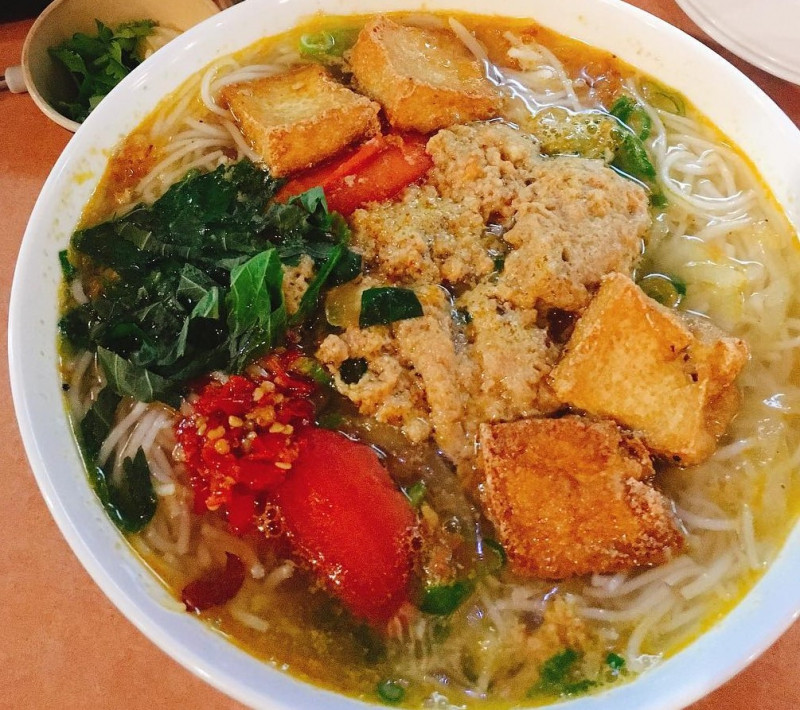 Bún riêu cua Quang Trung