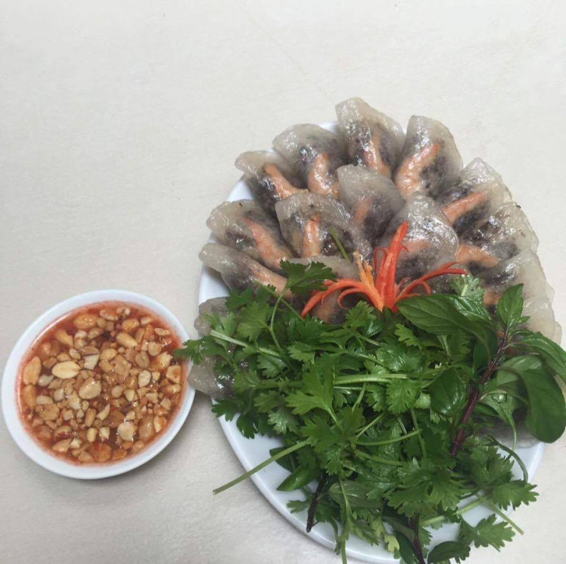 Nộm, bánh bột lọc ngõ 91 Nguyễn Chí Thanh