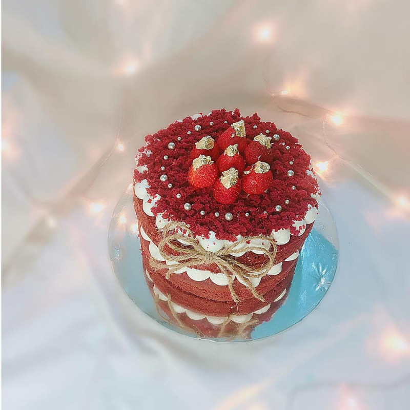 Amber Artist Cake