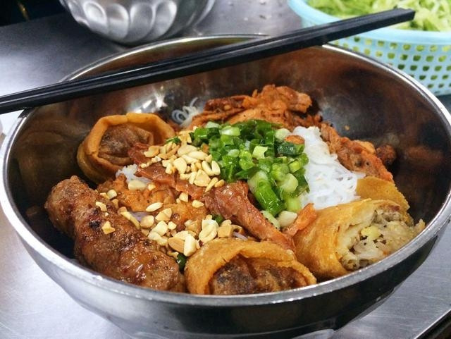 Quán bún thịt nướng Hải Đăng - Quán bún thịt nướng ngon nhất tại Sài Gòn