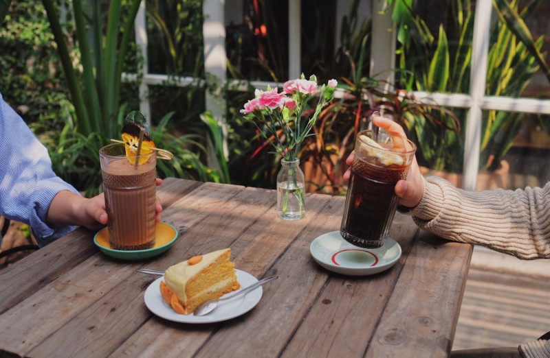 Cup of tea cafe & Bistro - Quán cafe cho người độc thân nhiều view