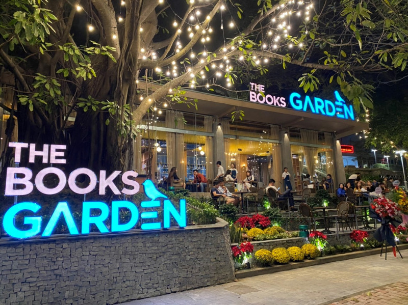 The Books Garden Cafe