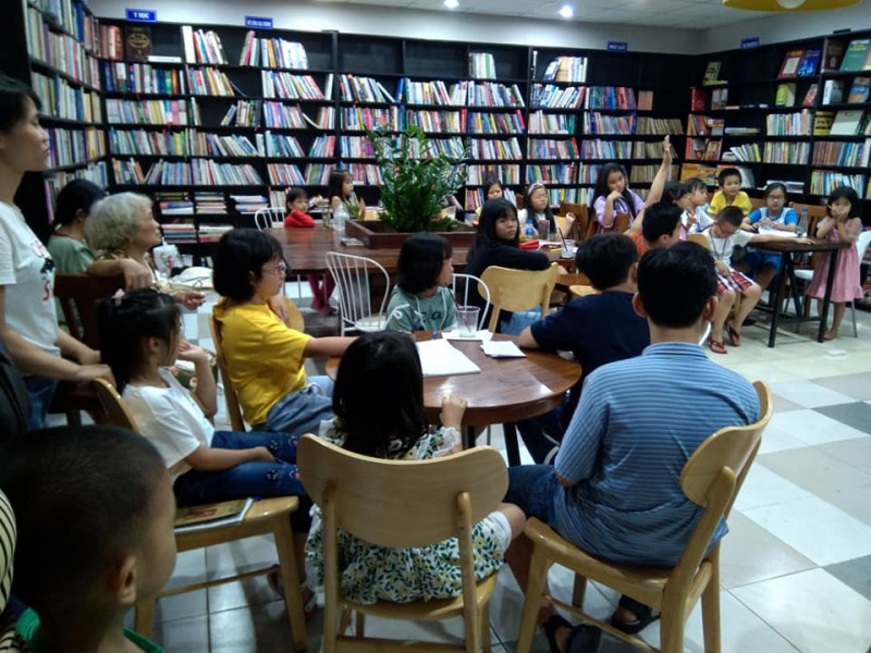 Ngọc Tước Book Café