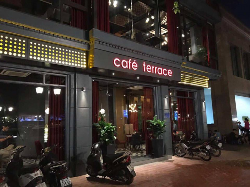 Terrace Cafe - Saigon Centre