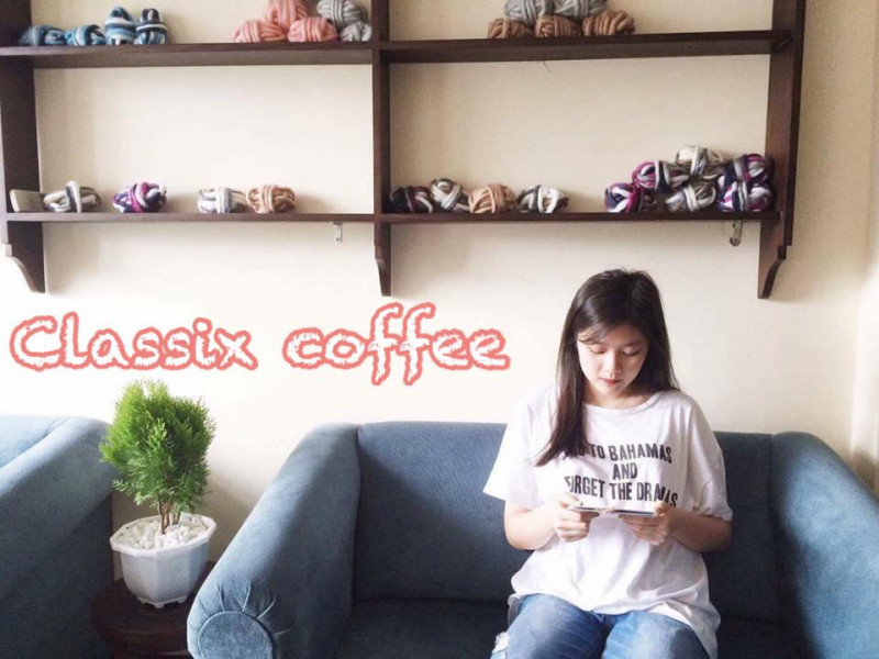 Classix Coffee có không gian thoáng đãng với thiết kế trẻ trung sẽ làm hài lòng các bạn trẻ Thái Nguyên