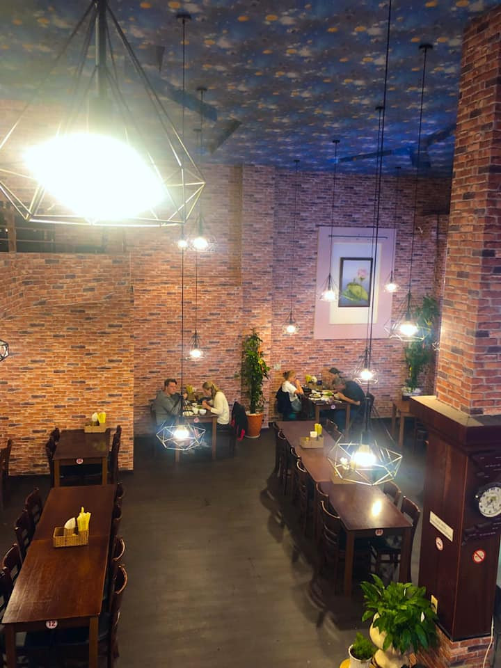 Không gian của Nhà hàng Chay Hoa Sen