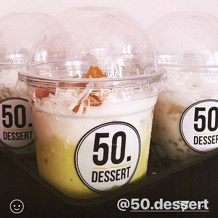 dừa dầm của quán 50 Dessert