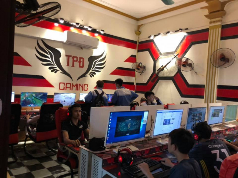 TPĐ Internet Gaming Cafe Đồ Uống Ăn Vặt