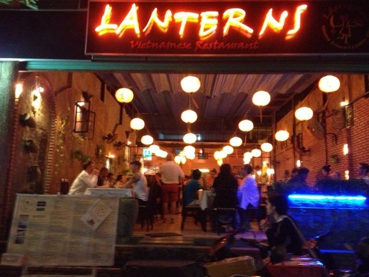 Nhà hàng Lanterns Vietnamese Restaurant