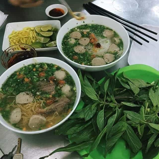 Hủ tiếu bò viên quán Minh