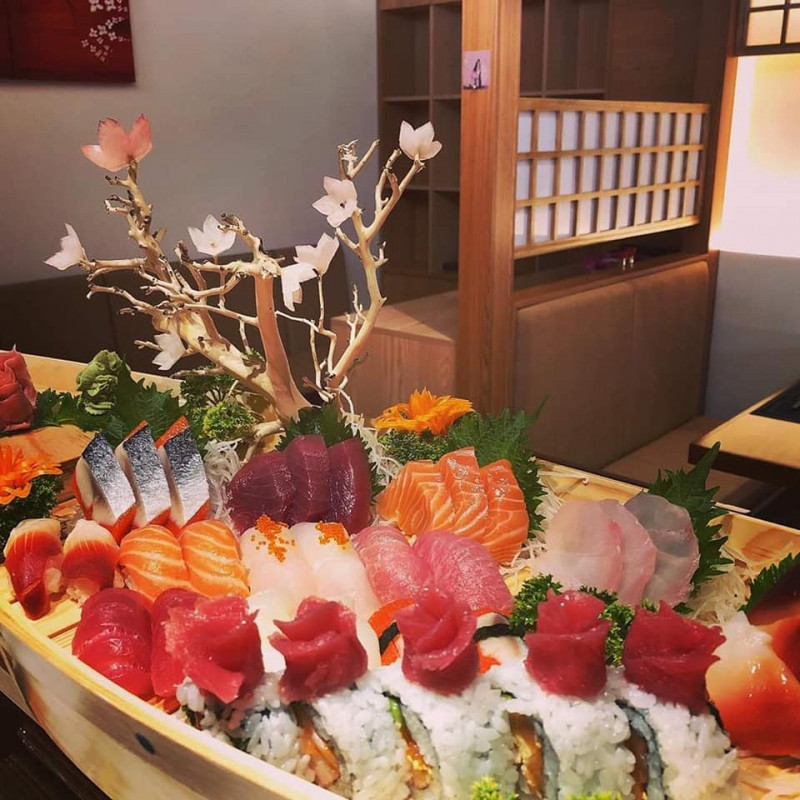 Sushi ngon đẹp mắt