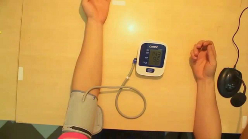 Nên đo huyết áp ít nhất 2 lần mỗi ngày