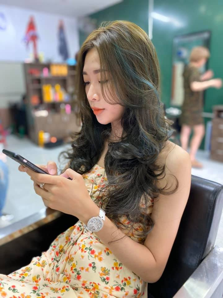 Tuyển Đông Đông Hair & Beauty Salon