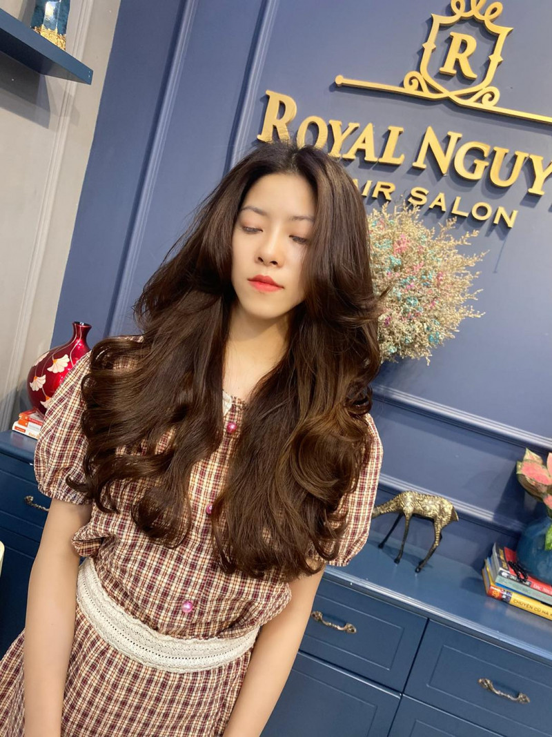 Royal Nguyễn Hairstylist
