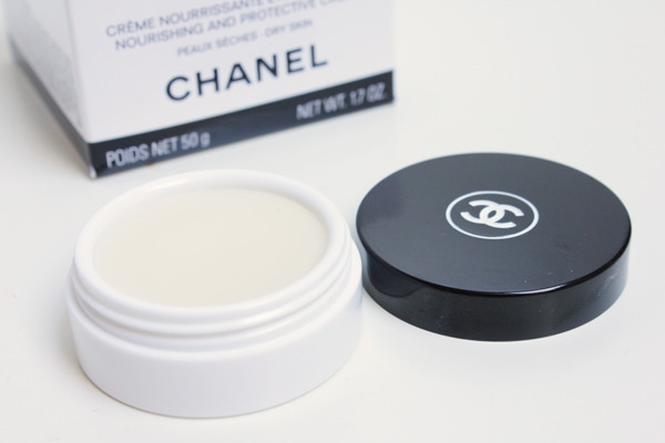 Chanel Hydra Beauty Nourishing Lip Balm