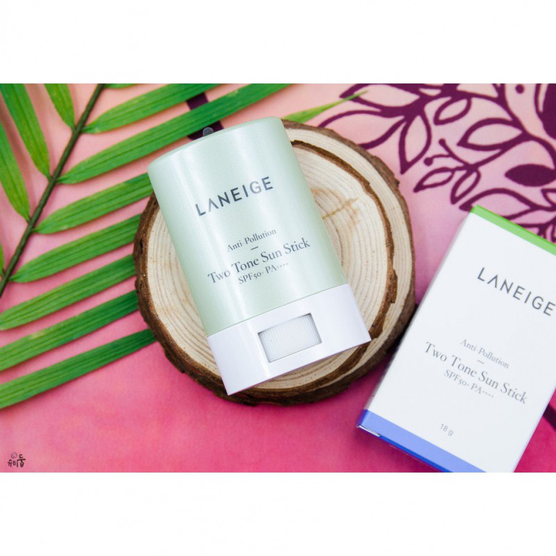 Kem chống nắng Laneige Anti-Pollution Two Tone Sun Stick SPF50+ PA++++