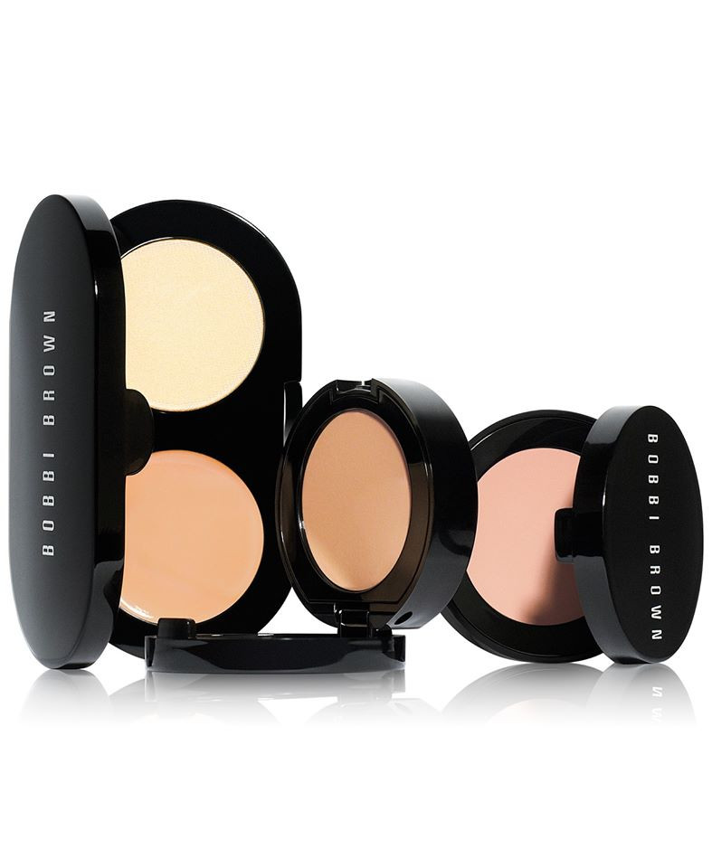 Mỗi hộp Bobbi Brown – Creamy Concealer Kit có chứa 1,4gram kem che khuyết điểm, 1,7gram phấn bột