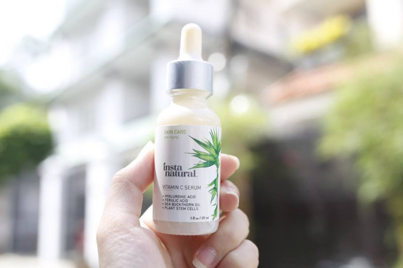 InstaNatural Vitamin C Serum