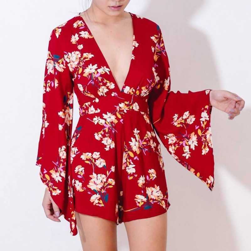 Playsuit là sản phẩm chủ đạo, được bán nhiều nhất tại Nene Clothing