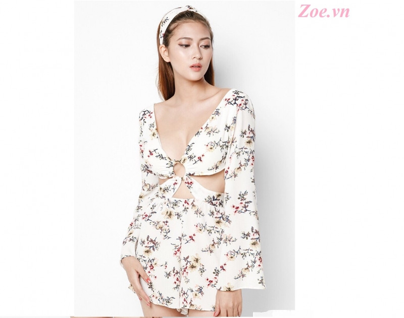 Zoe.vn mang đến cho bạn vô vàn các sản phẩm khác nhau trong đó có jumpsuit và playsuit